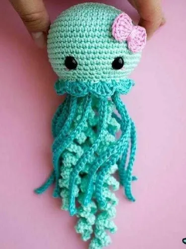 Pulpo O Medusa Tejida A Mano