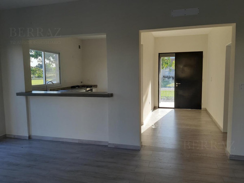 Casa En Venta En Pilar Del Este, Santa Emilia - Pilar