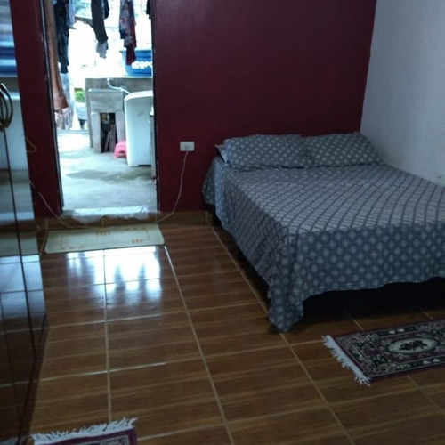 Casa À Venda Na Avenida Marginal Do Oratório, Parque Santa Madalena, São Paulo - Sp - Liv-10909