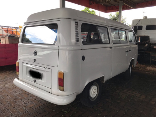Volkswagen Kombi 1.6 3p Álcool