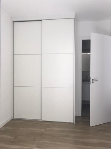 Imagem 3 de 18 de Apartamento De 1 Quarto - Charmoso E Moderno - Com 1 Vaga! - Ótima Localização!