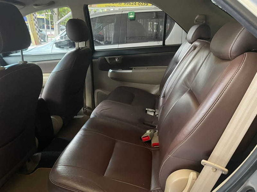 Imagem 6 de 12 de Toyota Hilux Sw4 Sr 2.7 2015 4x2