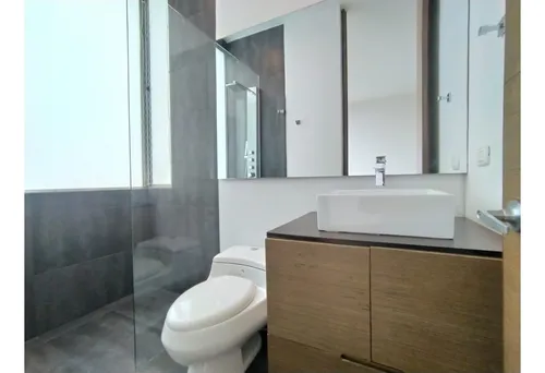 Apartamento Para Arriendo En El Poblado Los Balsos