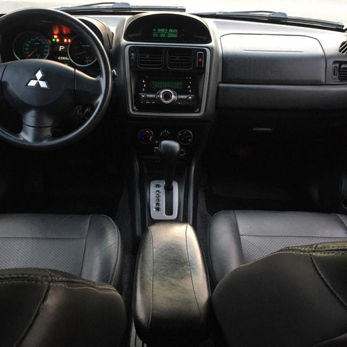 Imagem 9 de 11 de Pajero Tr4 2.0 Flex 16v 4x2 Aut.
