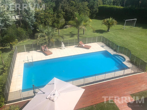 Casa En Venta : Canning : Malibu