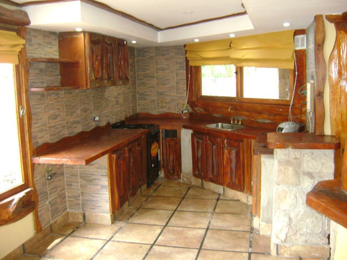 Imagen 4 de 14 de Casa Estilo Cabaña En El Bosque Peralta Ramos