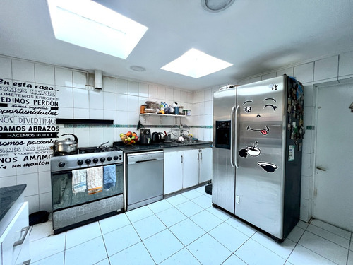 Barrio Gran Bretaña, Amplia Casa, 5d2b+servicio