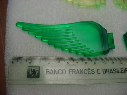 Imagem 2 de 4 de Ford Chevrolet Mercedes Caminhao Asa Cisne Ornamento Do Capo