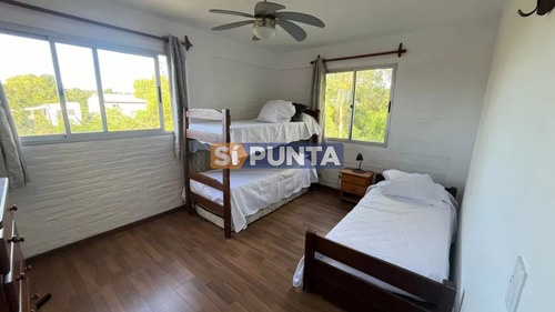 Casa En Alquiler De Temporada - Balneario Buenos Aires