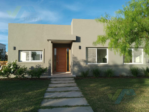 Venta Y Alquiler De Casa En Santa Emilia