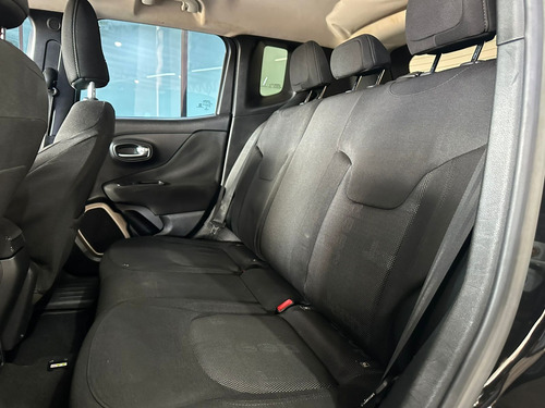 Jeep Renegade 1.8 Longitude Flex Aut. 5p