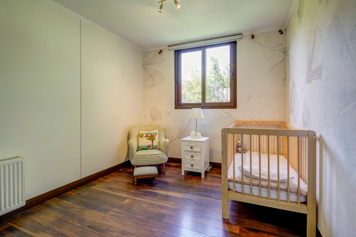 Departamento Con Increíble Jardín En San Carlos De Apoquindo