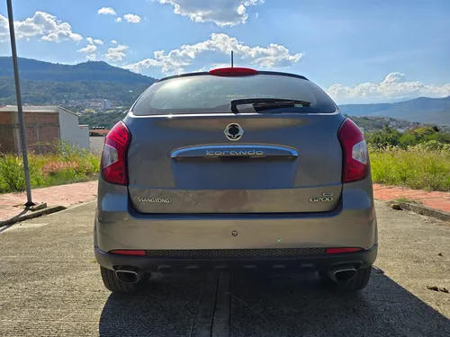 SsangYong Korando 2.0 C Gasolina 4x4