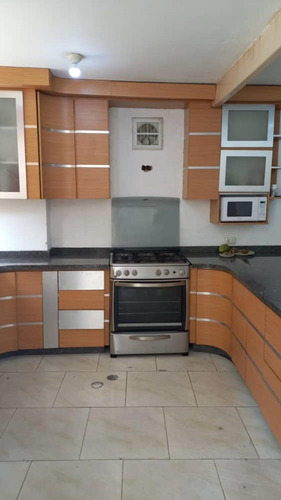 Imagen 6 de 13 de Casa En Venta + Dos Anexos En Obra Gris Club Hípico Los Teques