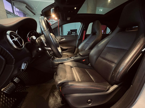 Mercedes-Benz Clase A 2.0 A250 Amg-line 211cv