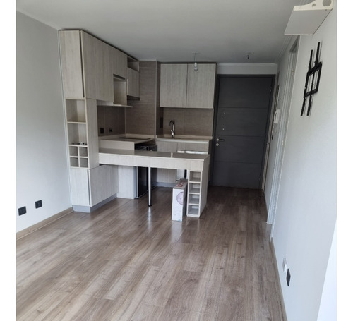 Oportunidad Impecable! 1 Dorm 1 Baño Estacionamiento Bode