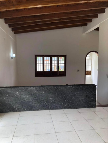 Excelente Casa En Alquiler En Valles De Camoruco Gavip