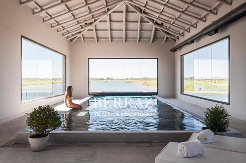 Lote Venta De 853,35 M2 A La Laguna En El Naudir Escobar