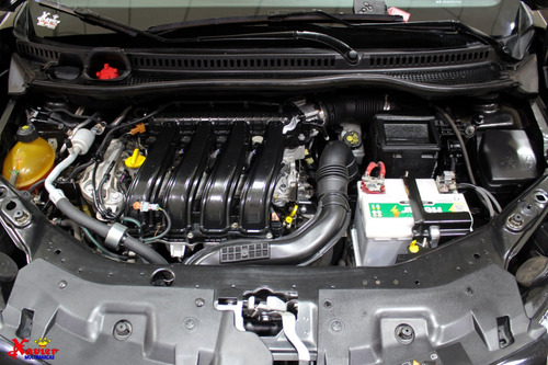 Renault Captur 2.0 16v Intense Aut. 5p