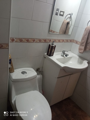 Amplia Y Acogedora Propiedad Ubicada En Maipú