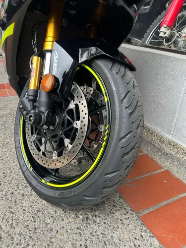 Suzuki Gsx R 1000r Mod 2023 (color Exclusivo)