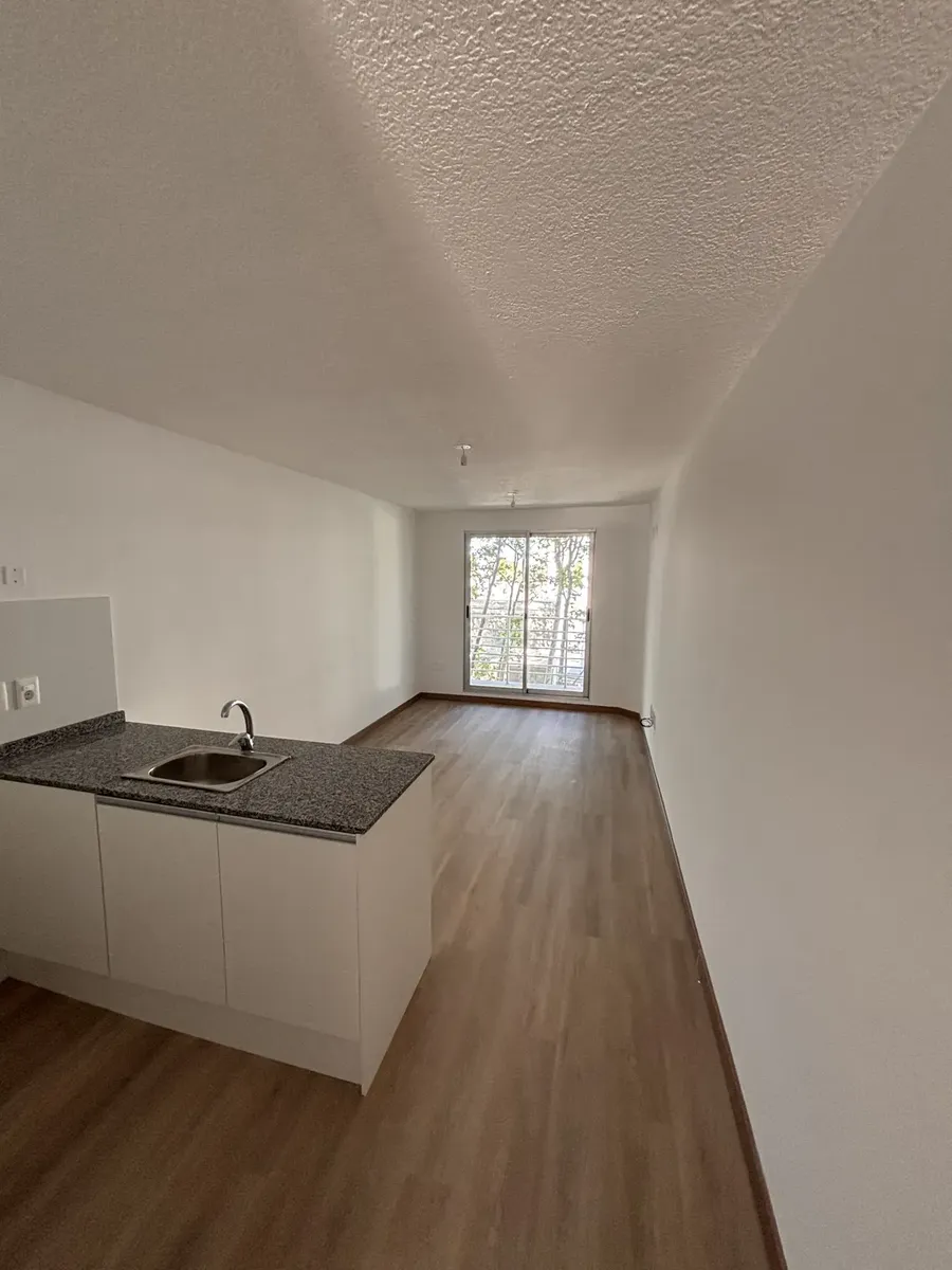 Alquiler De Apartamento A Estrenar De 1 Dormitorio En Edificio Mooca · Foto 3