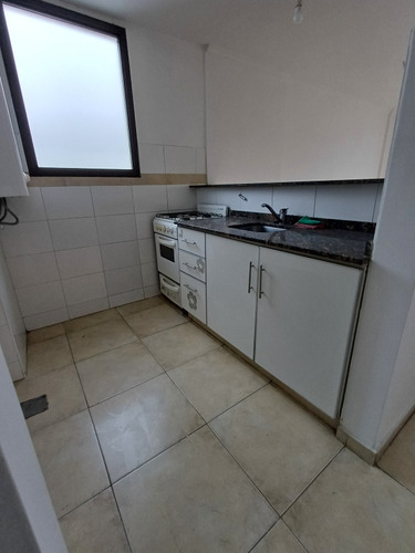 Alquiler Departamento 1 Dormitorio Balcón Frente Expensas Bajas Barrio General Paz