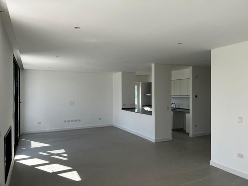 Casa En Venta Puertos Escobar Barrio Araucarias