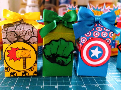 Imagem 1 de 10 de Kit Digital Corte Silhoutte Vingadores