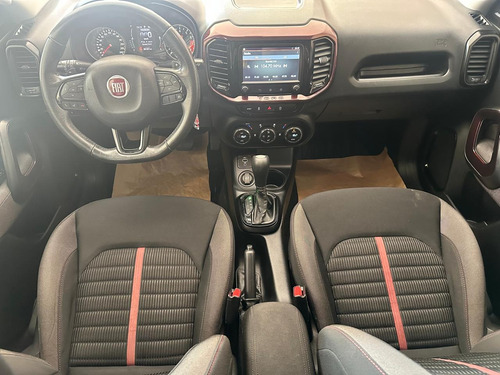 Fiat Toro 1.8 16v Freedom Flex 4x2 Aut. 4p