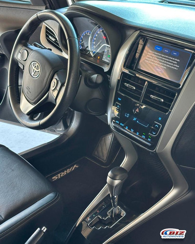 Toyota Yaris Sedán 1.5 Flex 16V Aut.
