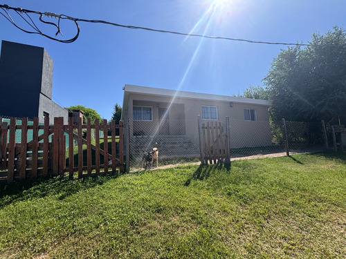 Se Vende Casa De 3 Dormitorios En Villa Santa Cruz Del Lago