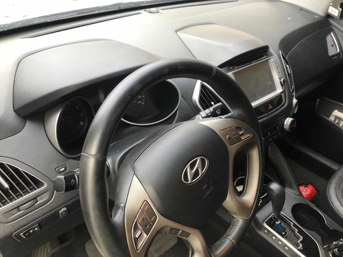 Imagem 8 de 12 de Hyundai Ix35