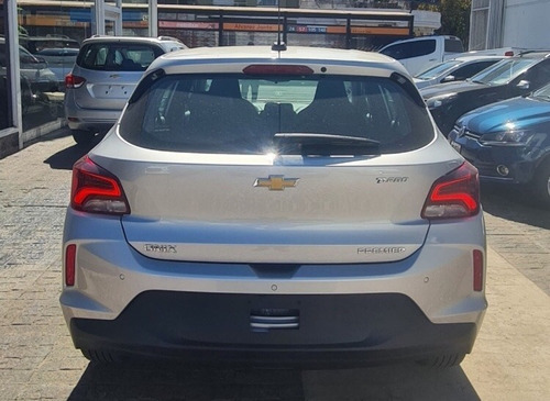 Imagen 6 de 18 de Chevrolet Onix Premier 0km