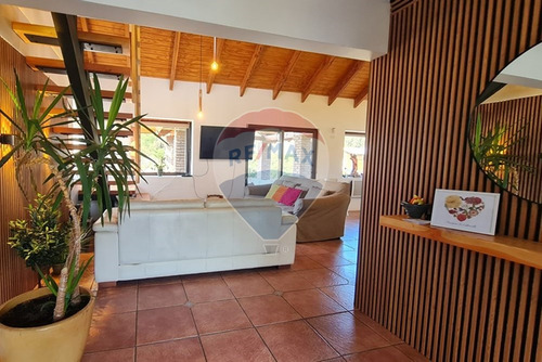 Exclusivo Arriendo De Casa En Parcela