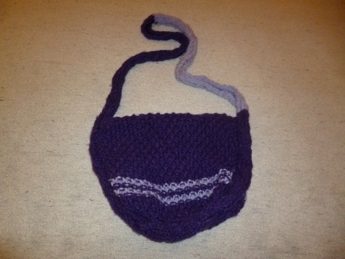 Cartera De Lana Tejida Violeta Usada En Buen Estado