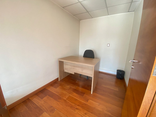 Espaciosa Y Moderna Oficina En El Centro De Concepción