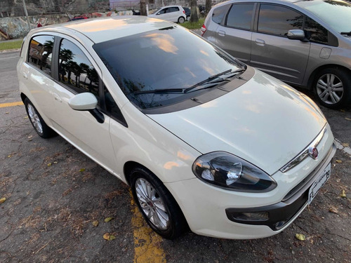 Fiat Punto 2016 1.6 16v Essence Flex 5p