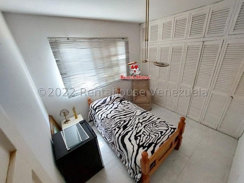 Imagen 14 de 23 de Mayerling Gonzalez Bm Vende Casa Mls #22-27996