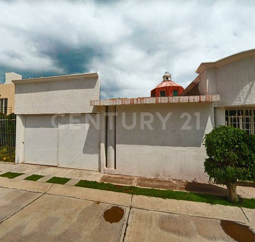 Casa En Venta En Villas De La Cantera, Aguascalientes