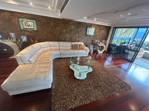 Imponente Pent House Dúplex Con Espectacular Terraza En Sorocaima 24-9101