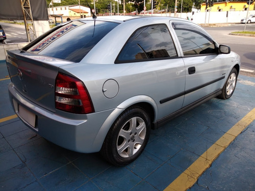 Chevrolet Astra Hatch Advantage 2.0 (flex) 2p