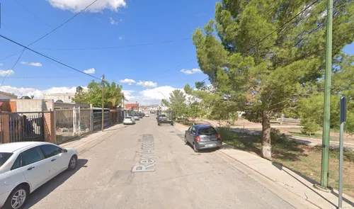 Venta De Casa, Villas Del Rey, Chihuahua, Chihuahua, Remate Bancario Jmjc24