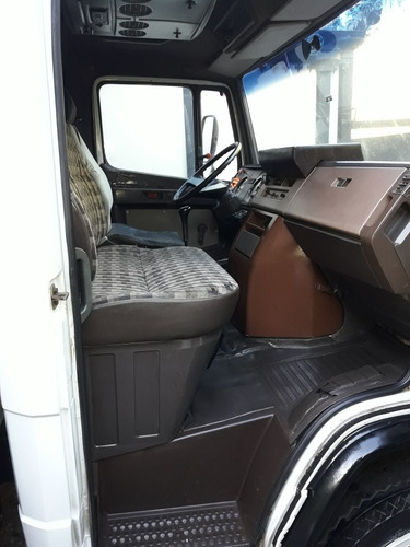 Mercedes Benz 710