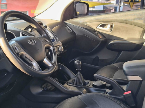 Imagem 5 de 8 de Hyundai Ix35 2013 2.0 Gls 2wd Flex 5p