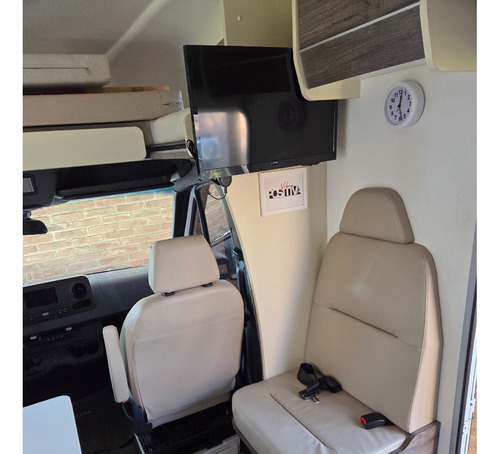 Motorhome M. B. Sprinter 516. Royal Home. Equipamiento Full