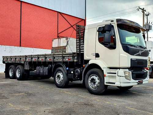 Volvo Vm 330 Ishift Leito Bitruck Ar Cond Carroceria Madeir