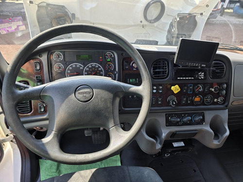 Torton M2 Freightliner Caja Refrigerada Rabon 8 1/2 Metros
