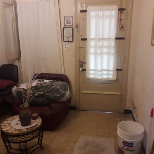 Venta De Casa De 2 Dormitorios Con Local