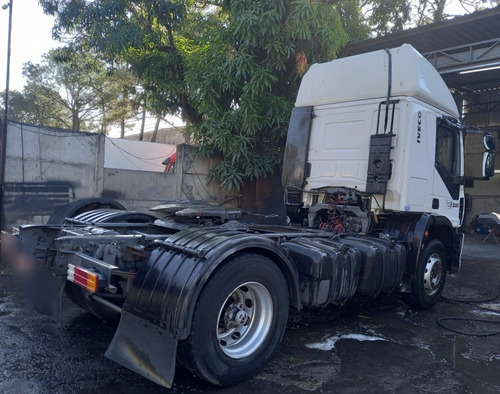 Imagem 6 de 10 de Iveco Cursor 330, P310, P340, 19320 4x2 2009